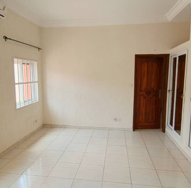 Appartement Cour unique Haut standing