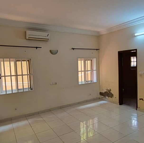 Appartement Cour unique Haut standing